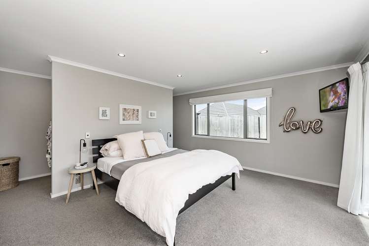 24 Mataroa Crescent Flagstaff_13