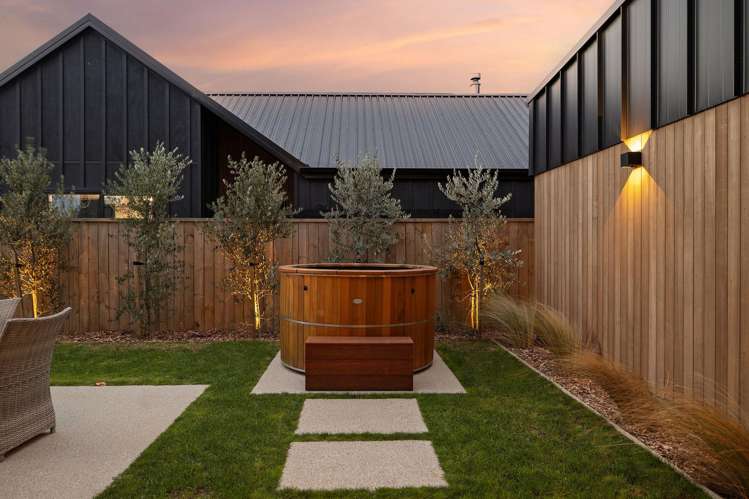 69 Howden Drive Jacks Point_19