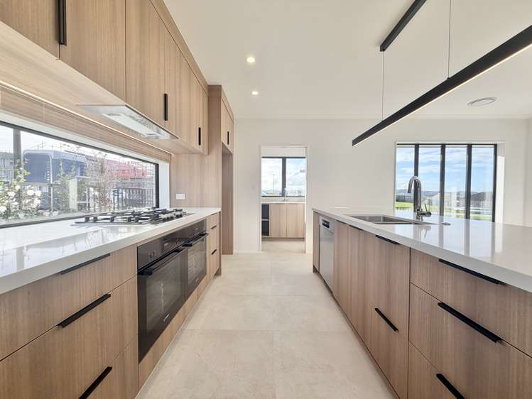 91 Parish Drive Milldale_6