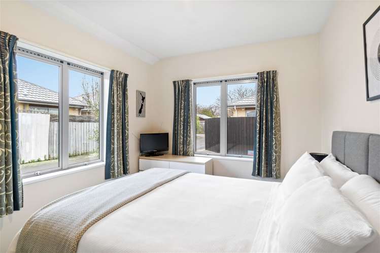 4/10 Collins Street Addington_5