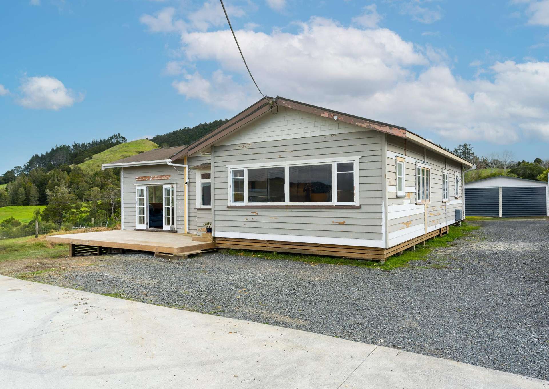 2/21C View Road Hikurangi_0