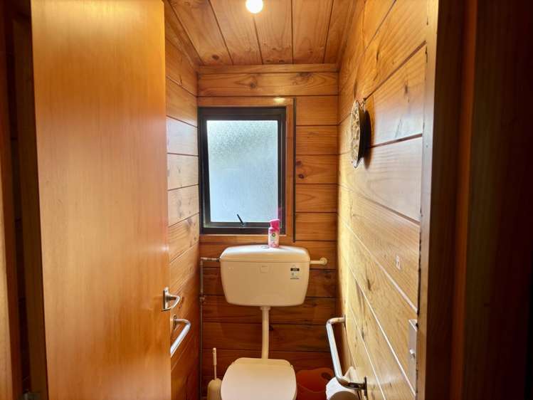 7 Drummond Crescent 10607_6