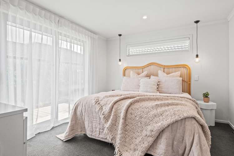 37 Myles Way Lower Shotover_12