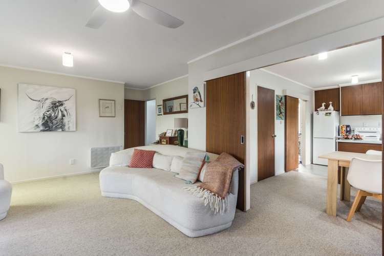 2/77 Stanniland Street Sunnyhills_9