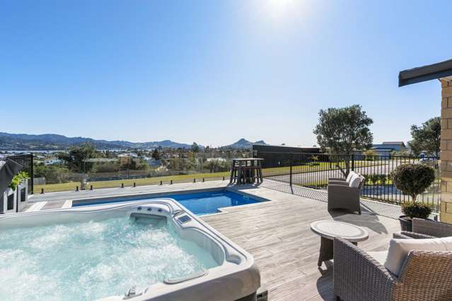 36 Panorama Parade Pauanui_4