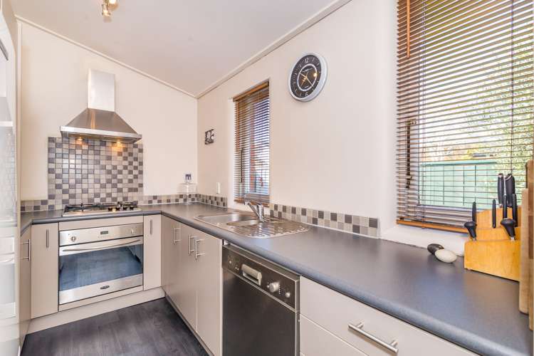 19 Kiln Street Silverstream_11