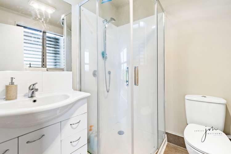 30 Zabeel Crescent Takanini_6