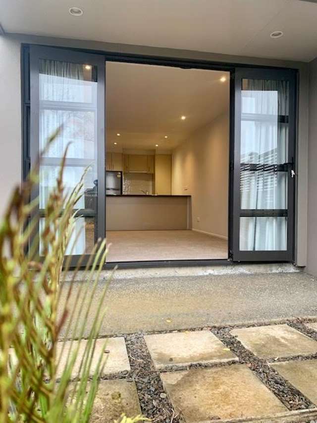 3/8 Landscape Road Papatoetoe_1