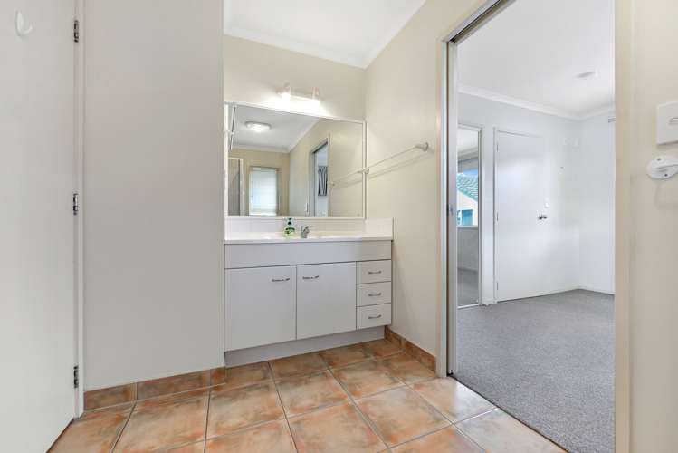 15/16 Rototuna Road Flagstaff_5