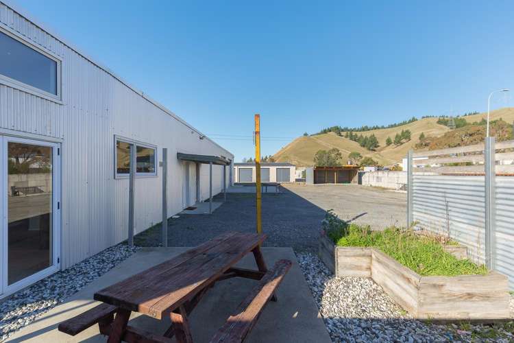 6 Chandler Close Riverlands_5