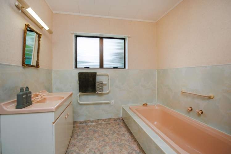 374 Kimbolton Road Feilding_17