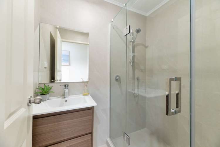 3/14 Commodore Drive Lynfield_25