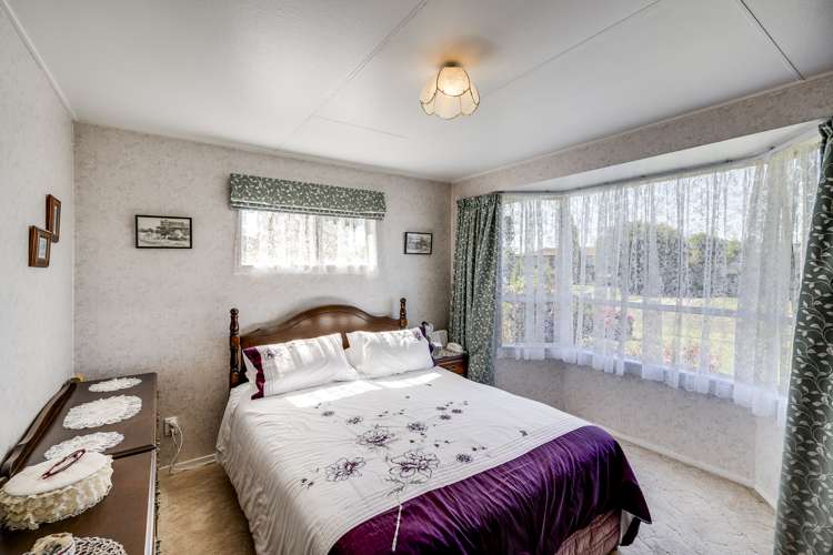 38 Glamorgan Avenue Tamatea_11