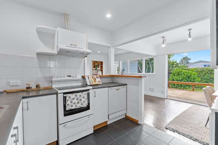 7 Beaubank Road Kelston_5