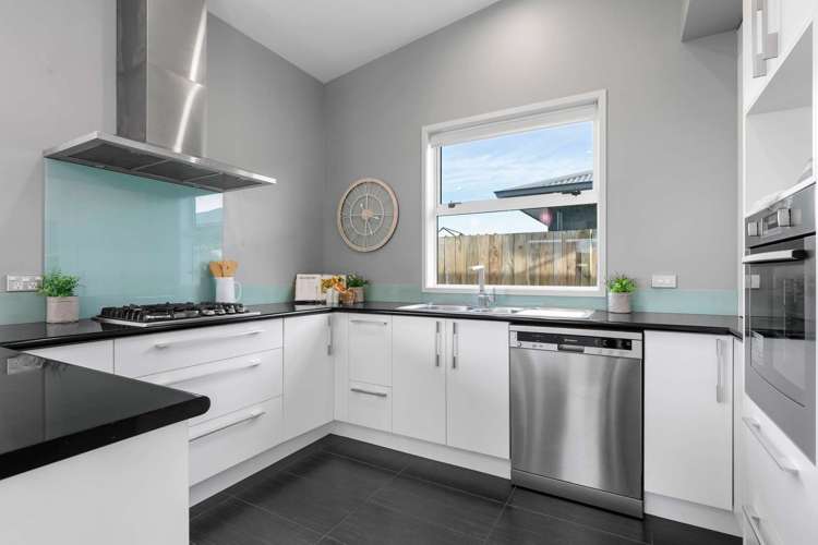 16 Manuka Street Papamoa_7