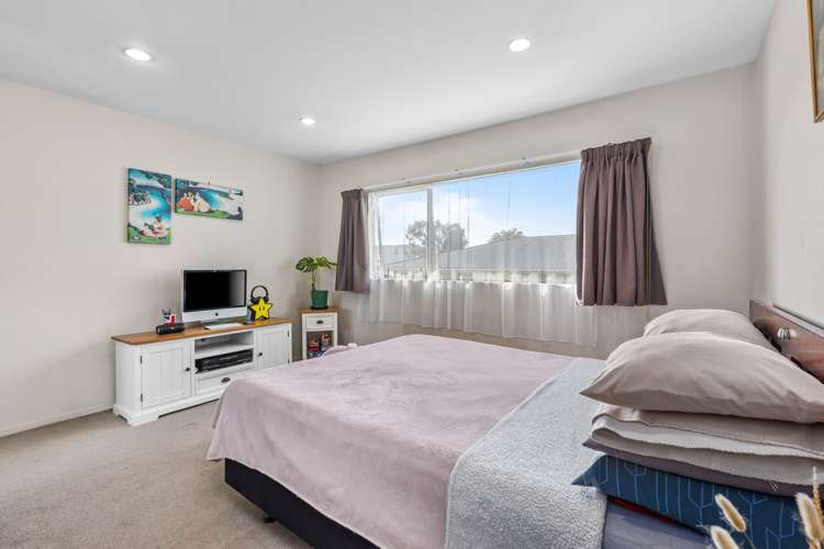 41 Newington Road Henderson_8