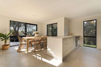 6 Christie Way_4