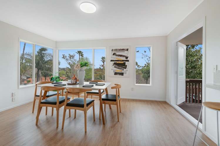 9 Goldfinch Rise Unsworth Heights_8