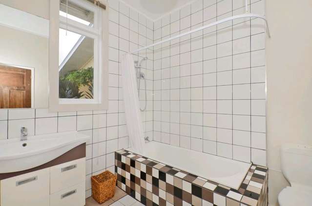 11a Moody Avenue Whau Valley_3