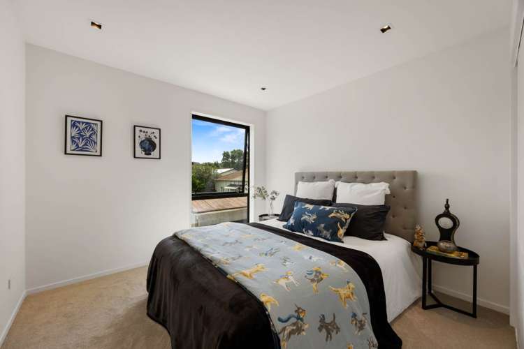 2 Hollywood Avenue Epsom_11