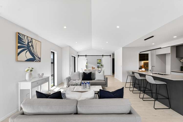 14 Annie Aranui Drive Poraiti_13