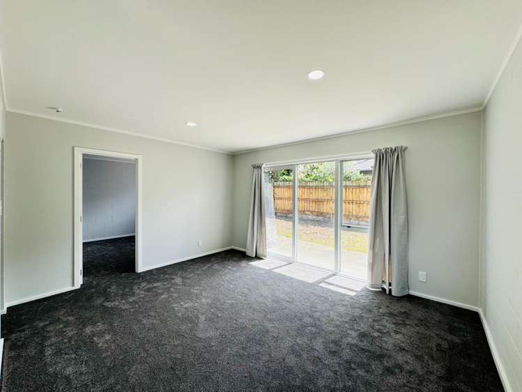 6/5 Deering Place Papatoetoe_0