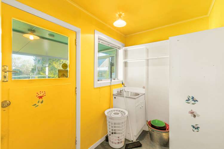 28 Sylvia Street Parklands_17