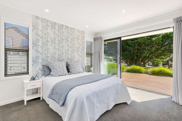 5 Greenfield Lane Stoke_7