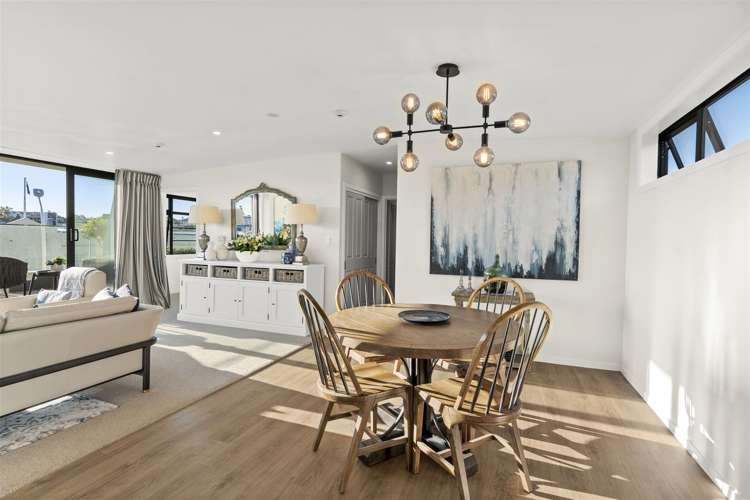 10 Victoria Road Devonport_15