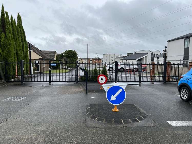 228/172 McLeod Road Te Atatu South_12