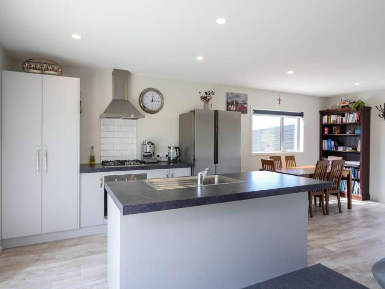 9a Beach Street Waikouaiti_6