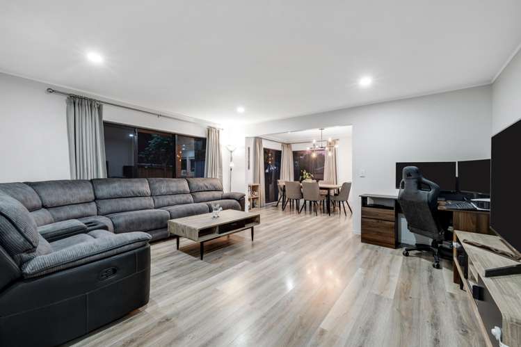 2/155 Whitford Road Somerville_17