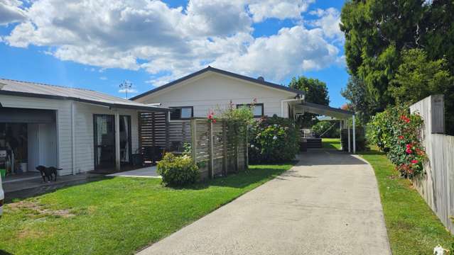 11 South Highway East Whitianga_1