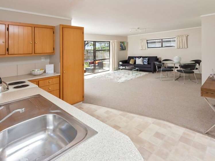 2/86 Howe Street Howick_9