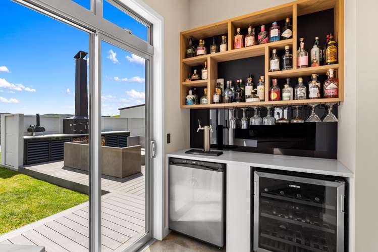 171 Eskridge Drive Bay View_7