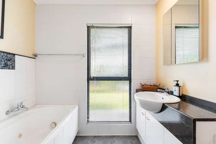 20 John Downs Drive Browns Bay_9