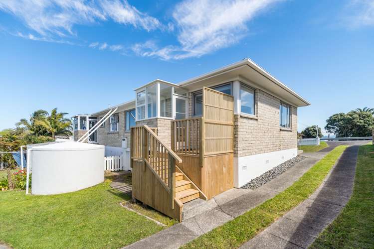 1/941 Whangaparaoa Road Manly_16