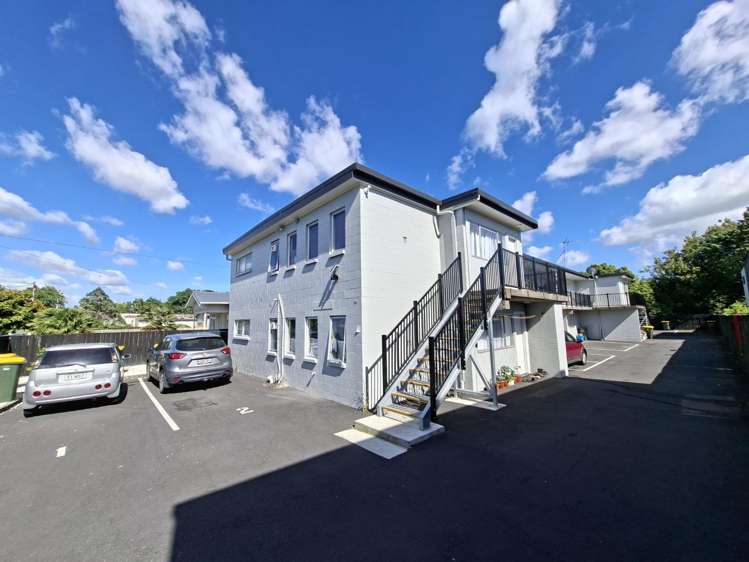 6/11 Coates Street 1074_1