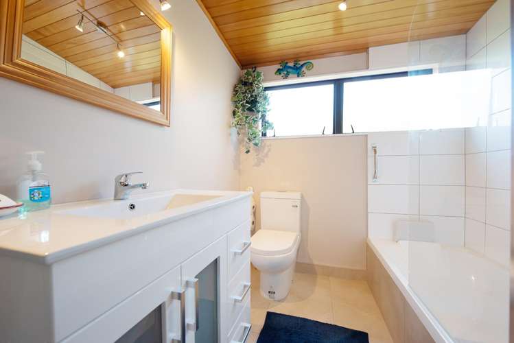 30A Haumia Street Johnsonville_10