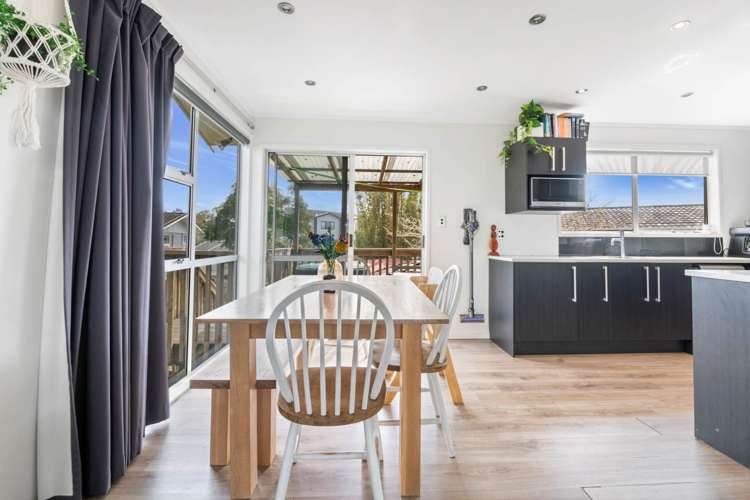 5 Cockayne Crescent Sunnynook_7