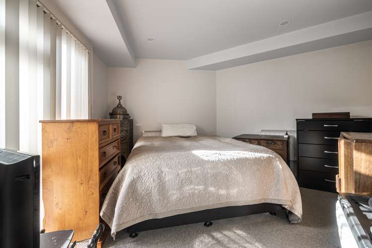 2f/2 Eden Crescent Auckland Central_7