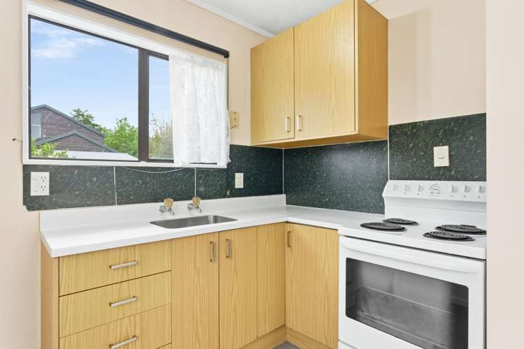 518B Tremaine Avenue Takaro_8