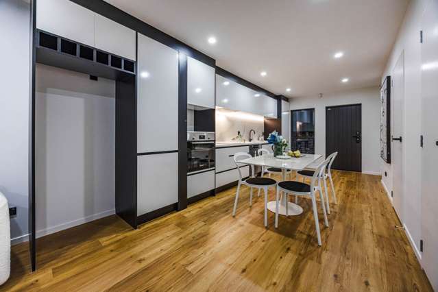 2 /1 Photinia Place Botany Downs_3