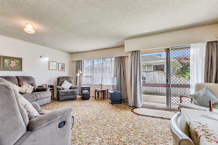 5a Leong Avenue Dinsdale_10