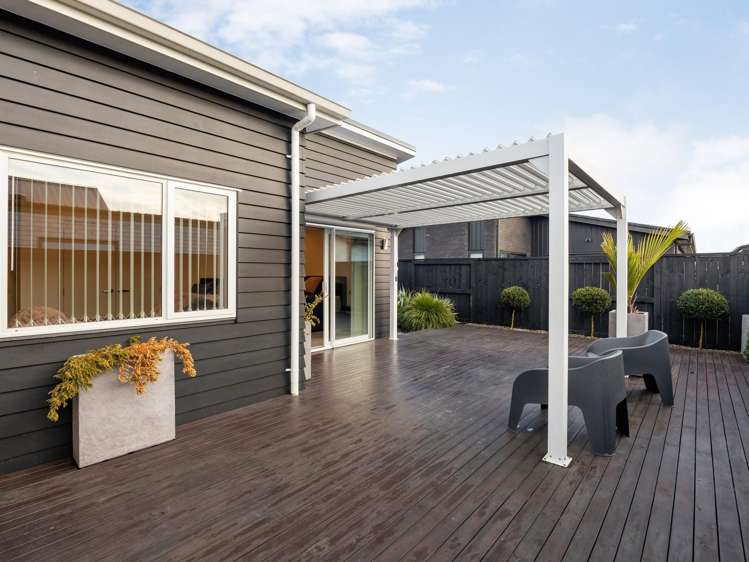 42 Trewern Avenue Chartwell_2