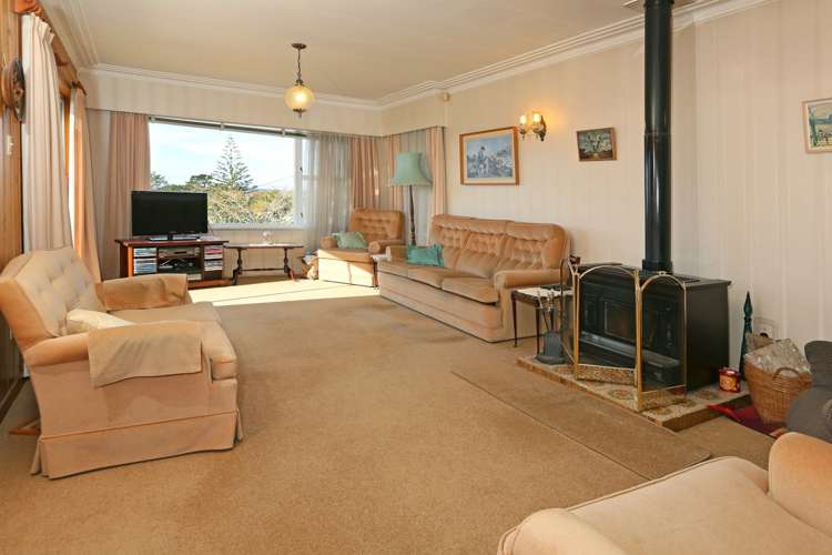 69 Tirimoana Road Te Atatu South_18