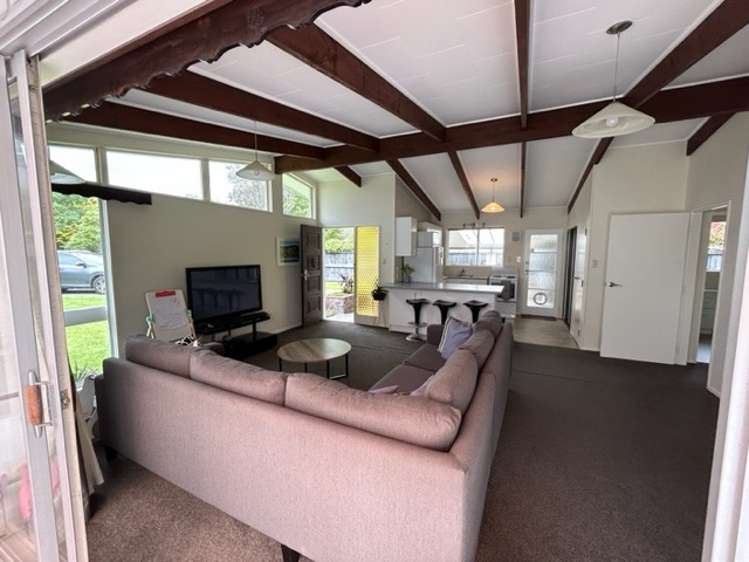 19 Nimmo Avenue West 1366_5