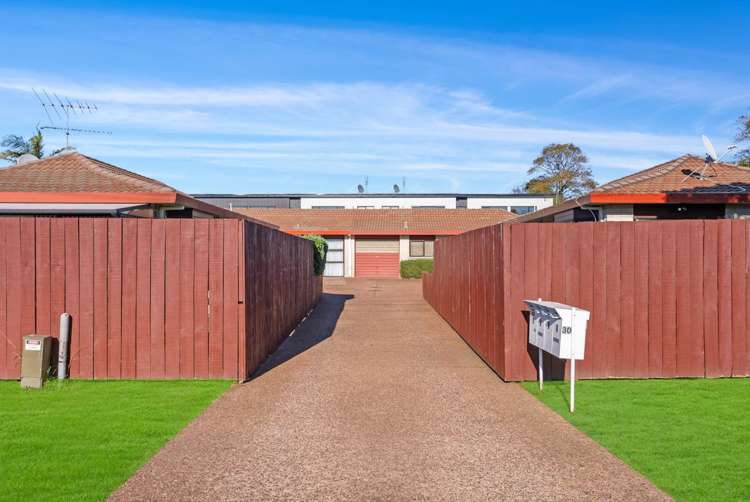 2/30 Rutland Road Mount Wellington_16