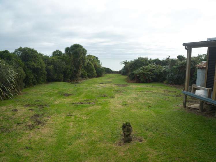 1307 Coast Road Nine Mile_29