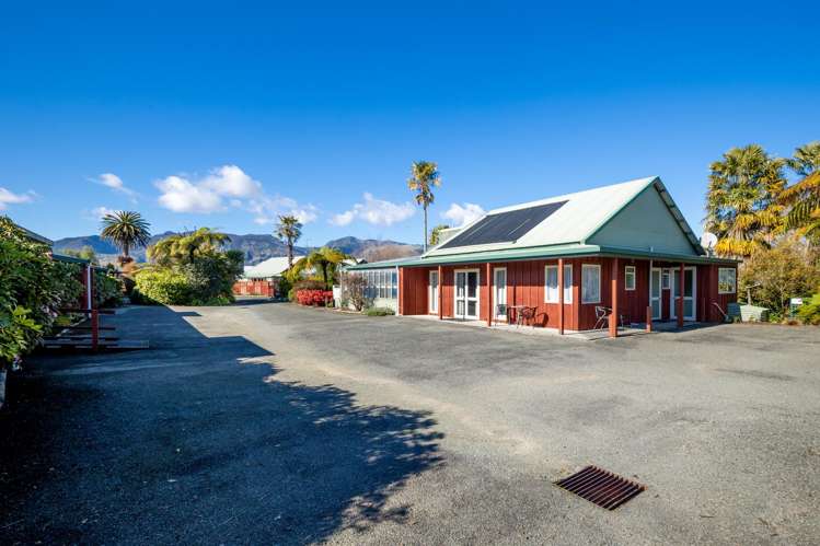 87 Commercial Street Takaka_39